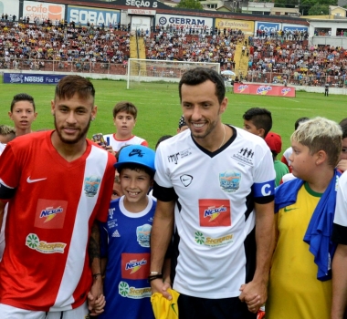 Com Caio Castro e Neymar, Nenê promove jogo beneficente em Jundiaí