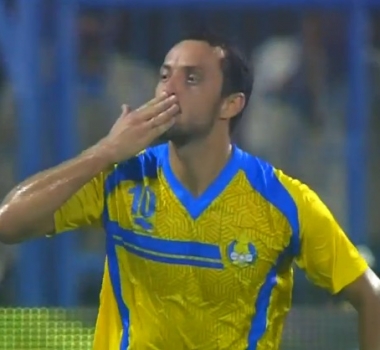 Nenê marca em empate do Al-Gharafa no Catar