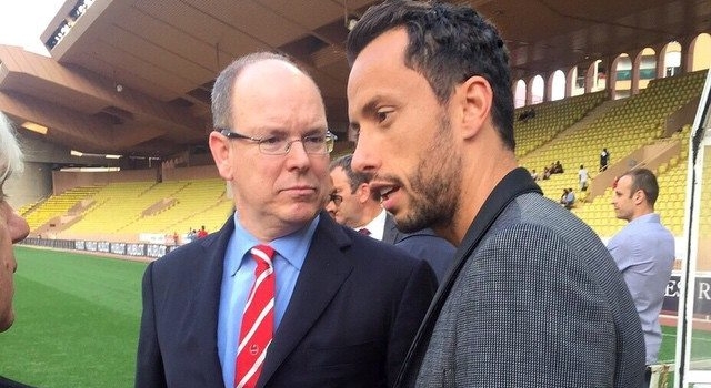 Nenê visita Mônaco e se encontra com Príncipe Albert