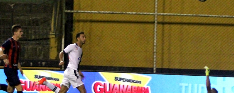 Nenê analisa campanha do Vasco na primeira fase do Carioca