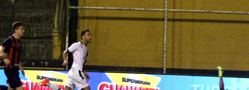 Nenê analisa campanha do Vasco na primeira fase do Carioca