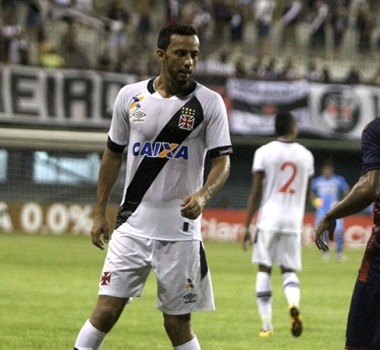 Nenê quer Vasco estreando na Série B com vitória no Maranhão
