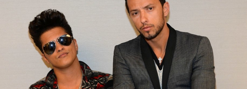 Nenê encontra-se com Bruno Mars e Copperfield nos EUA