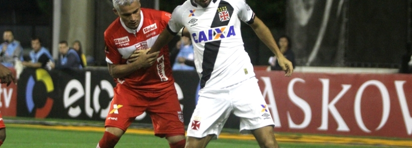Nenê comemora maior sequência invicta da história do Vasco