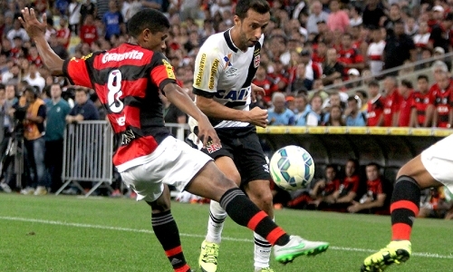 Nenê vibra com vitória do Vasco sobre o Flamengo na Copa BR