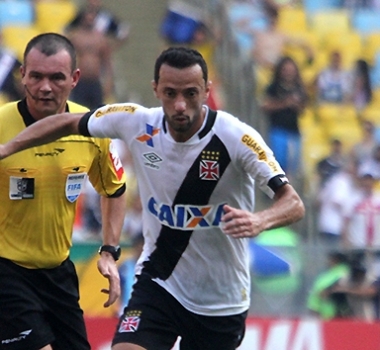 Nenê confirma presença em jogo beneficente em Santos