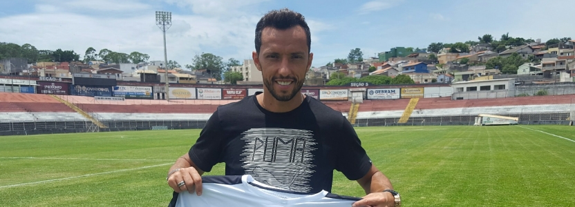 Atletas e artistas confirmam presença no jogo beneficente de Nenê