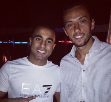 Lucas confirmam presença no jogo beneficente de Nenê