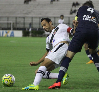 Nenê celebra classificação do Vasco na Copa do Brasil