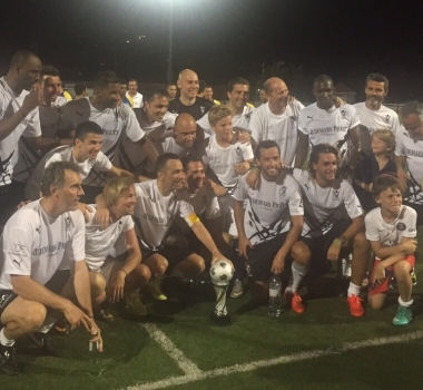 Nenê é destaque em jogo beneficente de Djorkaeff no Caribe