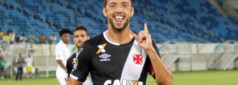 Nenê participa de oito dos 11 gols do Vasco na temporada