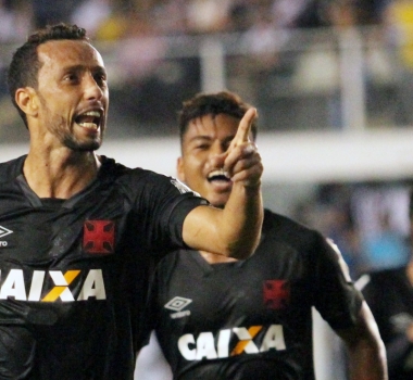Nenê vibra com gol da vitória do Vasco e quer vaga na Libertadores