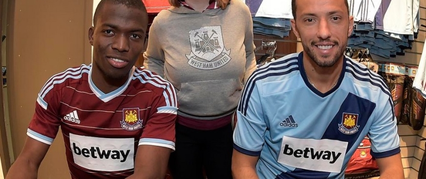 Nenê participa de encontro com torcedores do West Ham