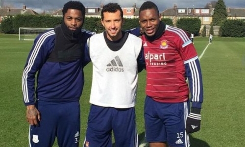 Nenê é relacionado pelo West Ham logo após primeiro treino